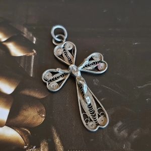 Vintage 800 Sterling Filigree Cross Pendant